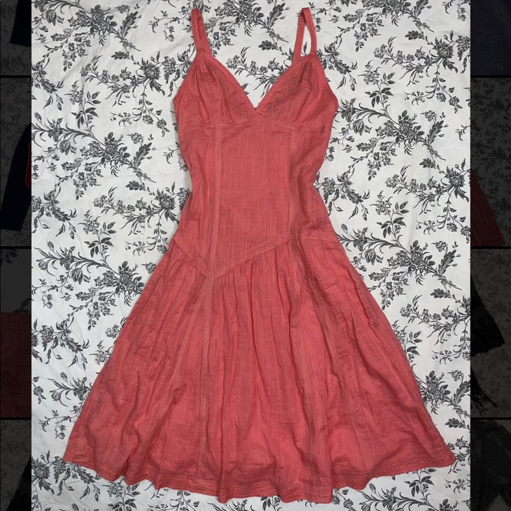 Embroidered pink midi dress